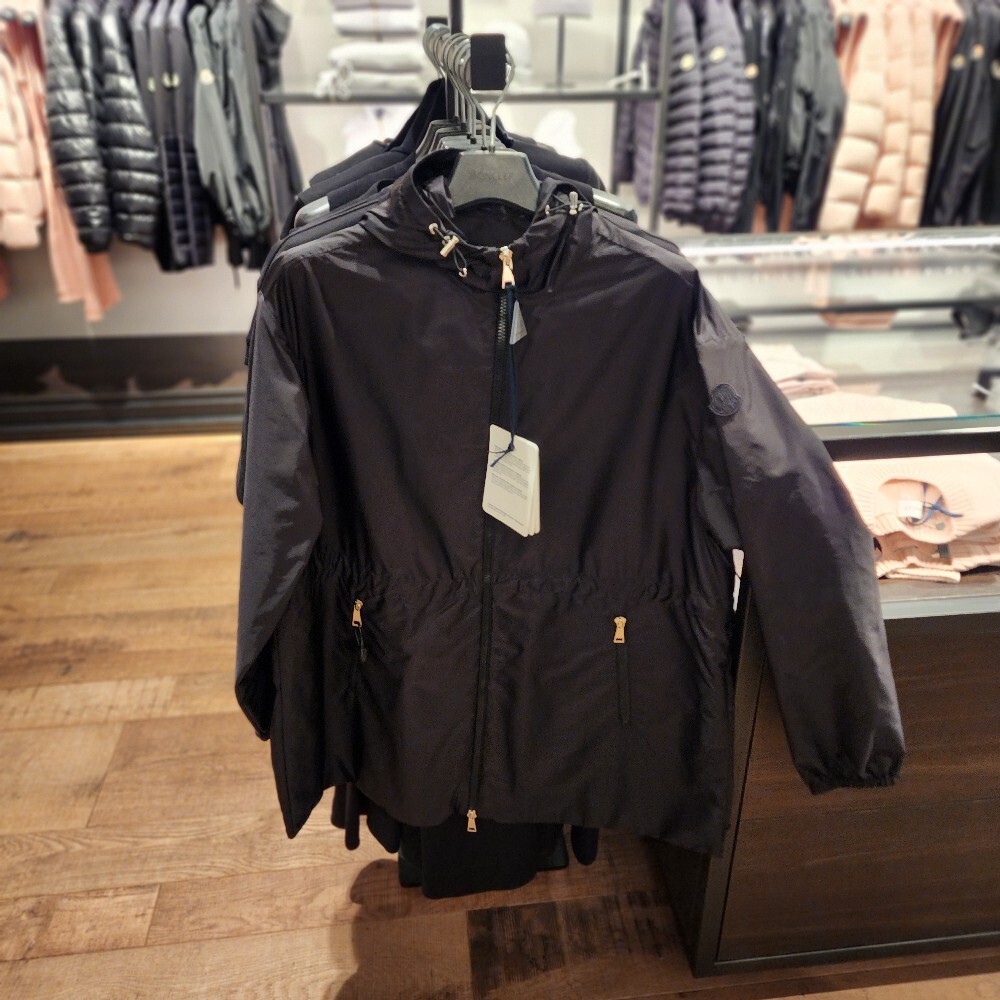 [아울렛] 몽클레르 WETE 여성 바람막이 자켓 I10931A00134 539ZD