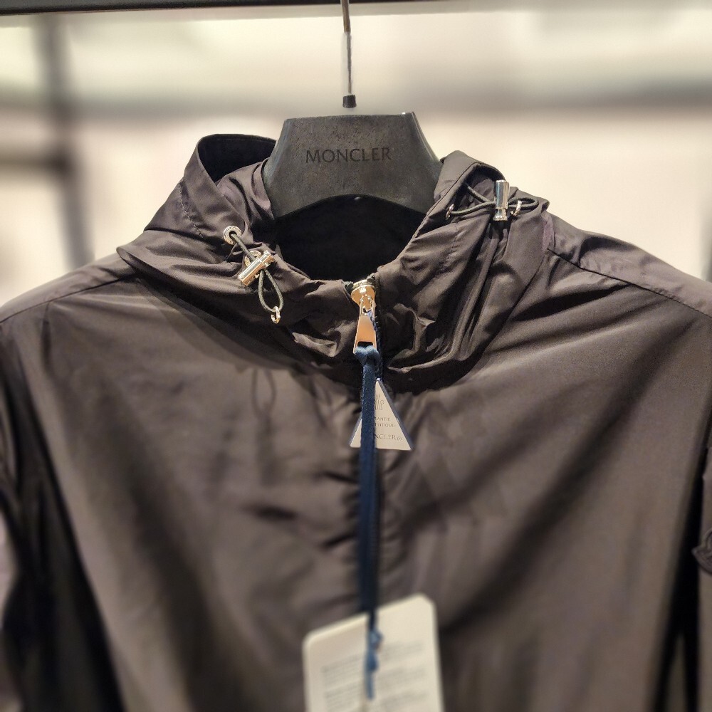 [아울렛] 몽클레르 WETE 여성 바람막이 자켓 I10931A00134 539ZD