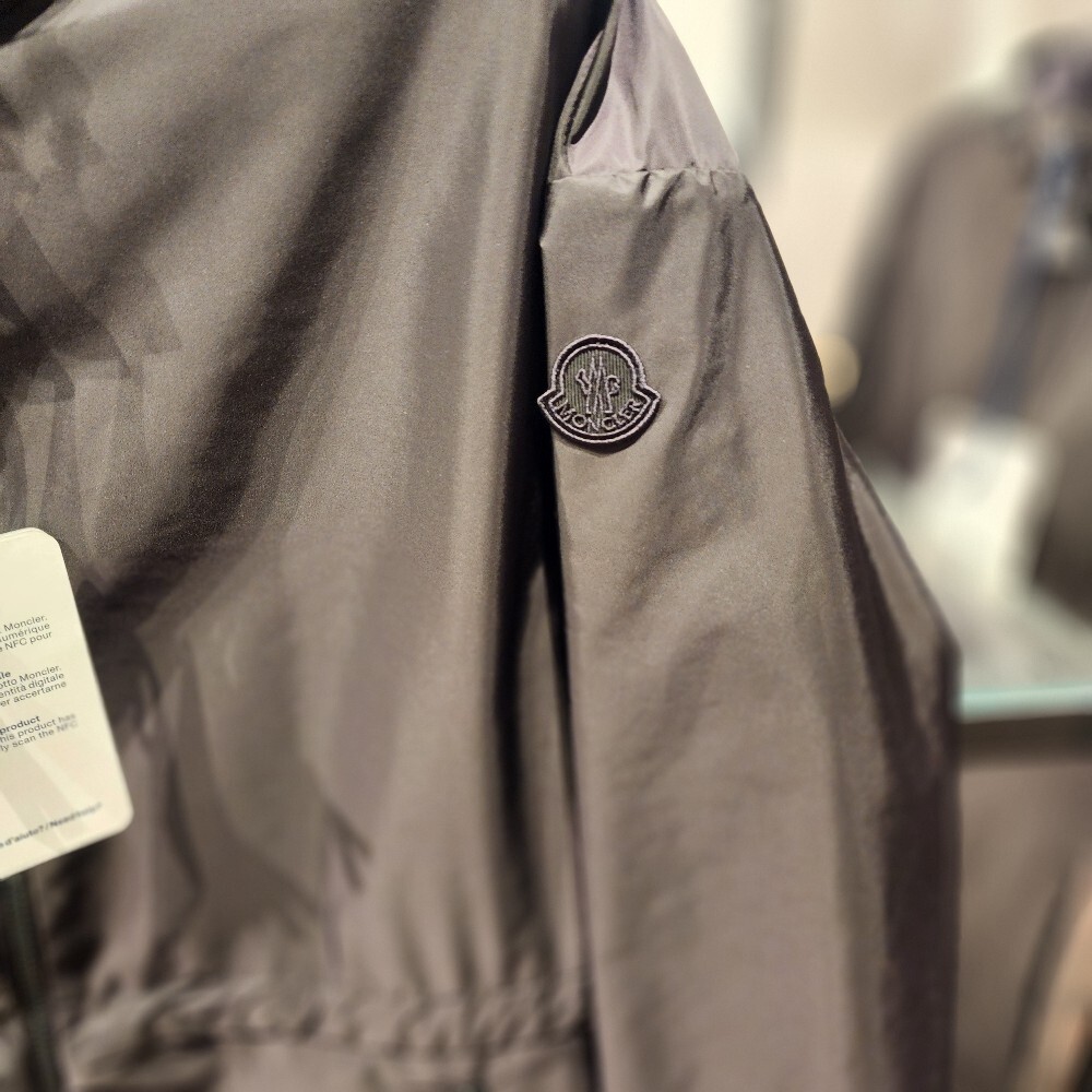 [아울렛] 몽클레르 WETE 여성 바람막이 자켓 I10931A00134 539ZD