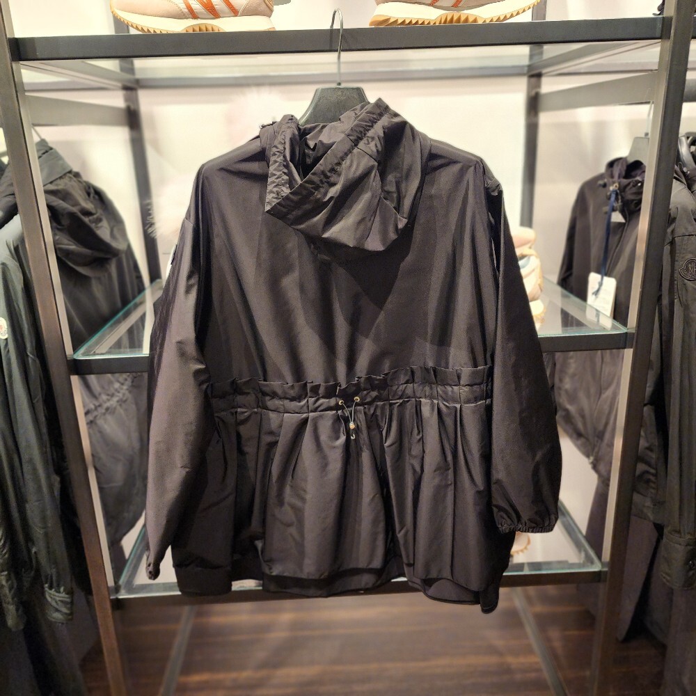 [아울렛] 몽클레르 WETE 여성 바람막이 자켓 I10931A00134 539ZD