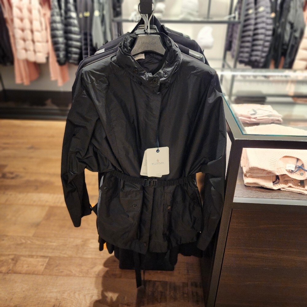 [아울렛] 몽클레르 CELENO 여성 경량 패딩 조끼 바람막이 자켓 J10931A00041 597G0