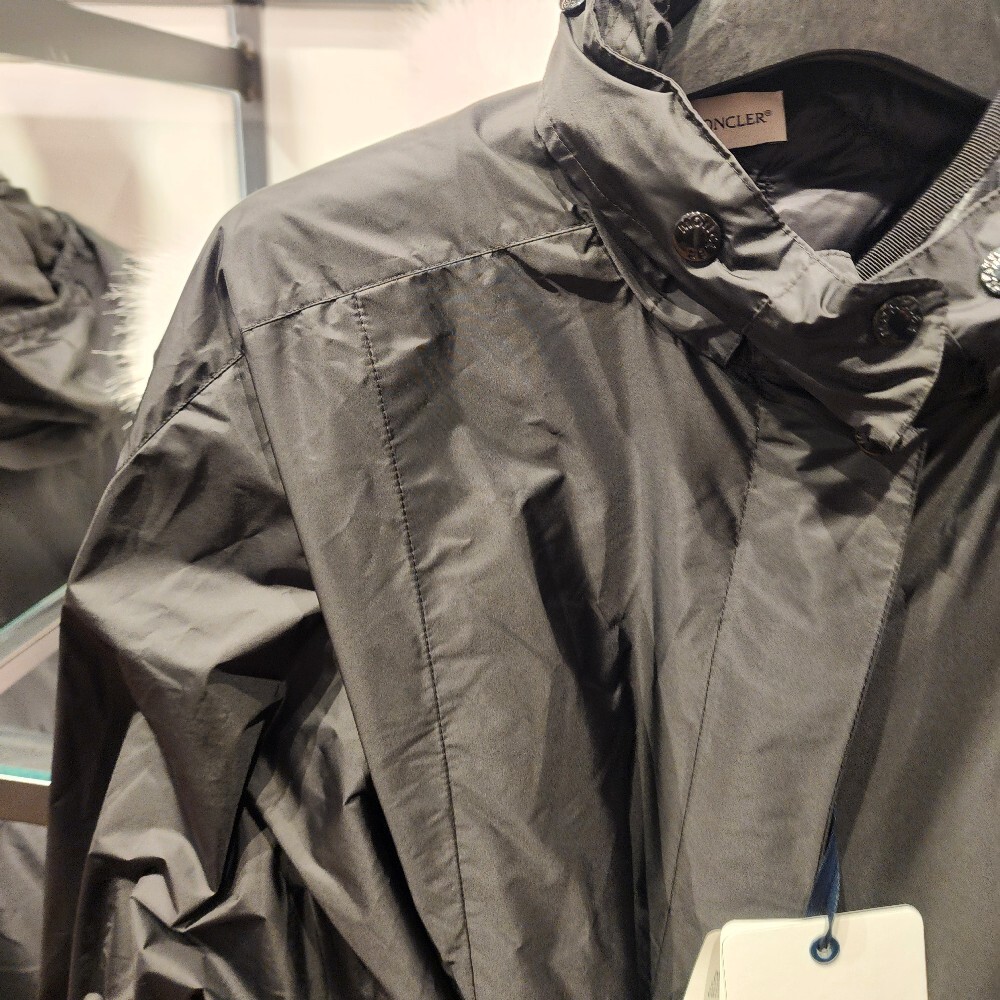 [아울렛] 몽클레르 CELENO 여성 경량 패딩 조끼 바람막이 자켓 J10931A00041 597G0