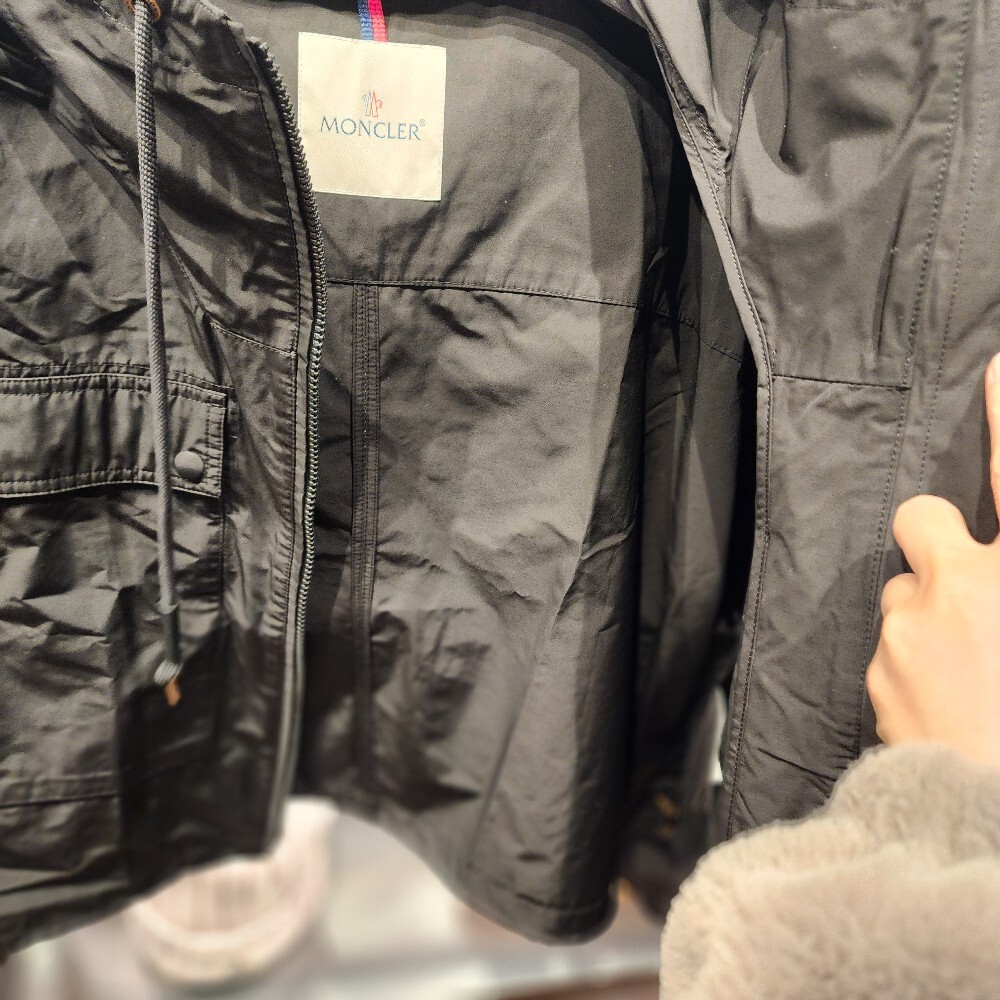 [아울렛] 몽클레르 SAUVAN 여성 바람막이 자켓 K10931A00110 549P3