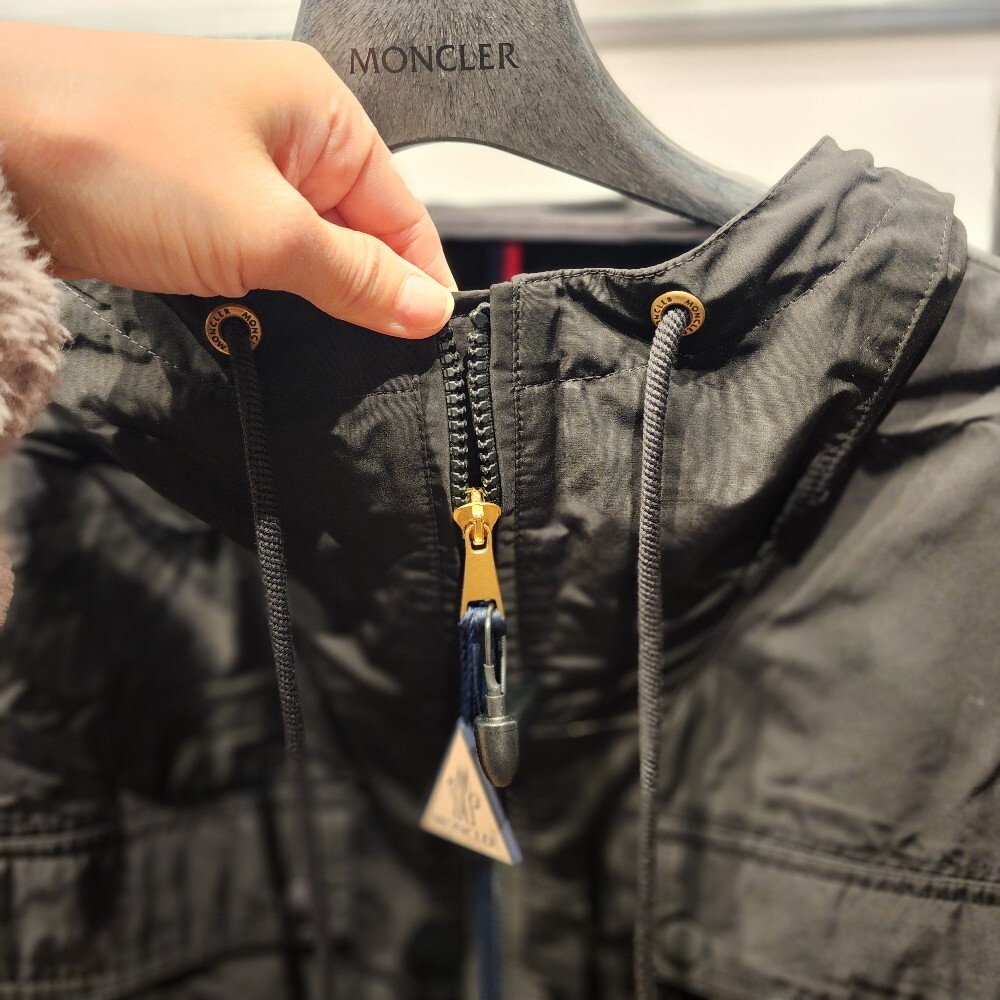 [아울렛] 몽클레르 SAUVAN 여성 바람막이 자켓 K10931A00110 549P3