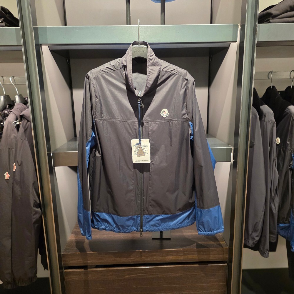 [아울렛] 몽클레르 SANCHO 남성 바람막이 자켓 J10911A00135 596TM