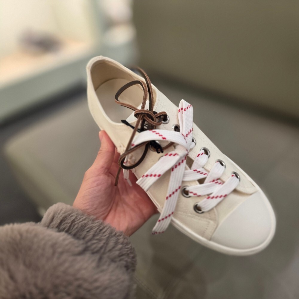 [아울렛] 미우미우 로고 데님 워시 여성 스니커즈 5E384E