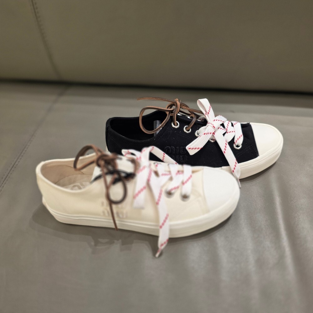 [아울렛] 미우미우 로고 데님 워시 여성 스니커즈 5E384E