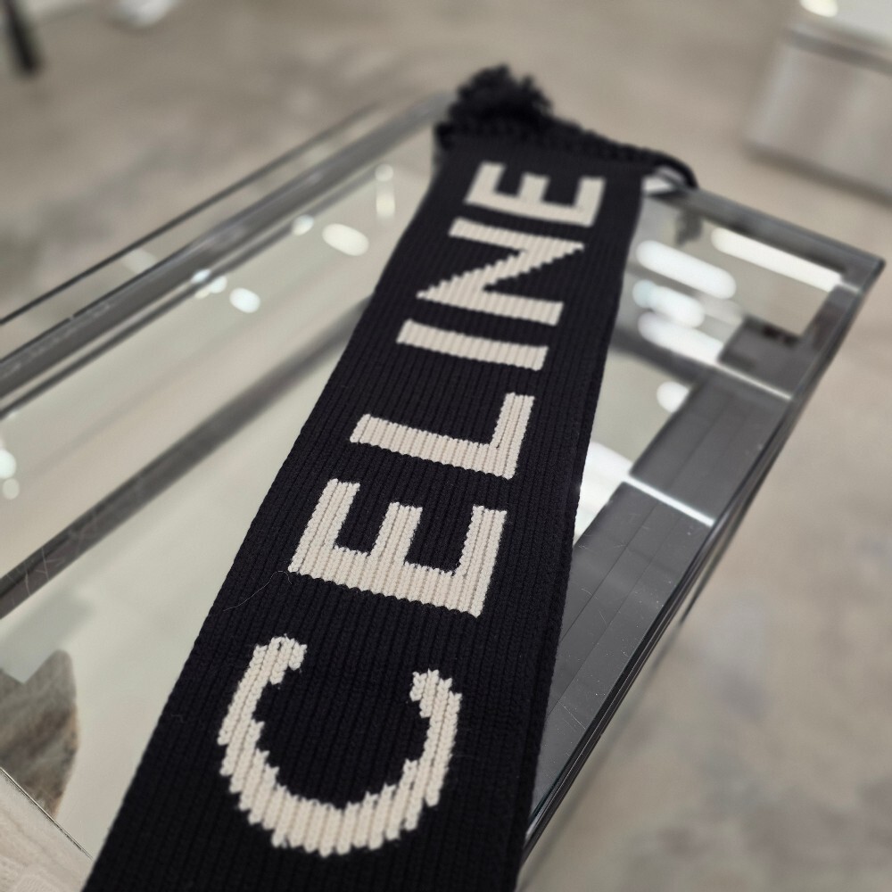 [아울렛] 셀린느 로고울 프린지 롱 머플러 2ADAT346Y.38EC