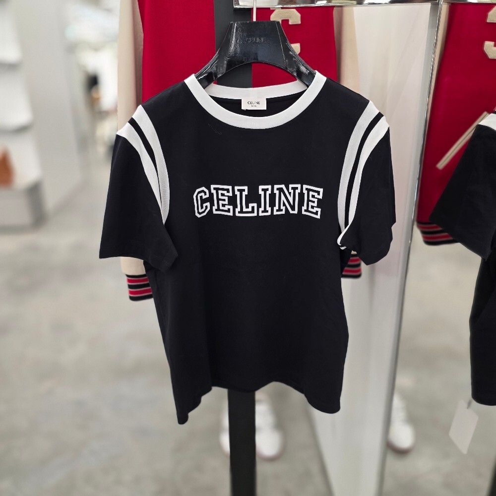 [아울렛] 셀린느 로고 코튼 저지 남성 반팔 티셔츠 RX06T671Q.FZT7