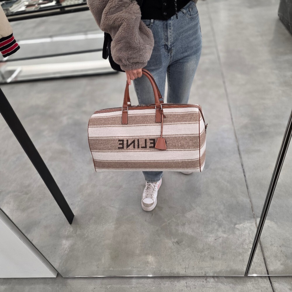 [아울렛] 셀린느 스트라이프 텍스타일 라지 보스톤 여행 가방 191472FRE.02BG