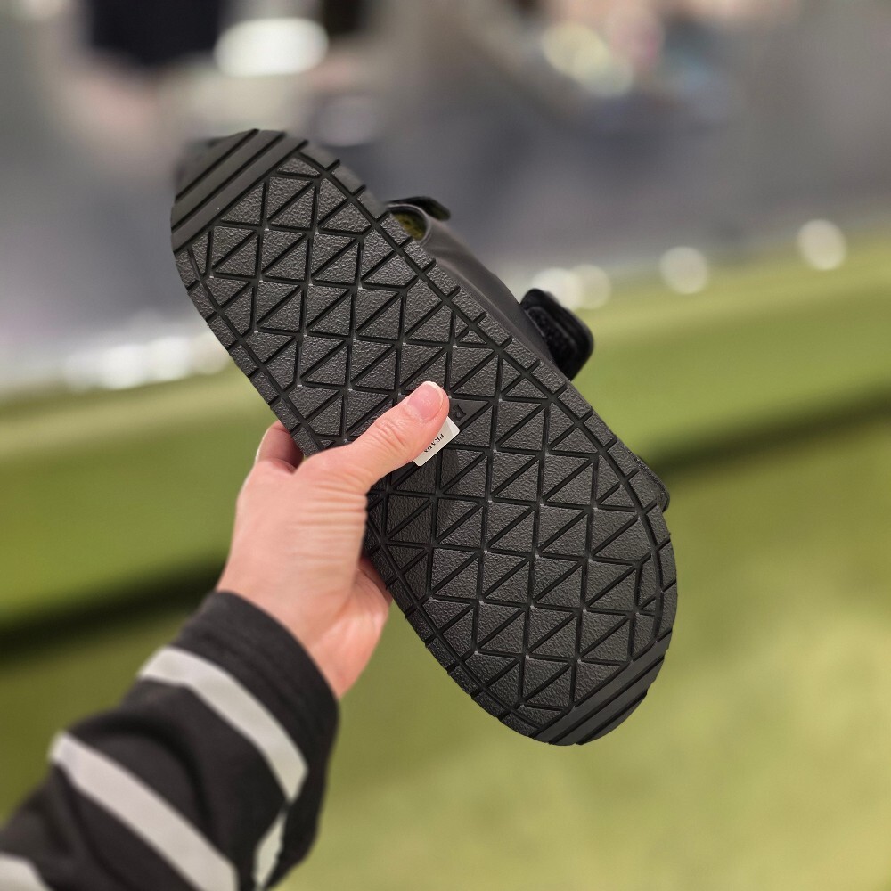 [아울렛] 프라다 삼각로고 레더 스트랩 샌들 1X894N