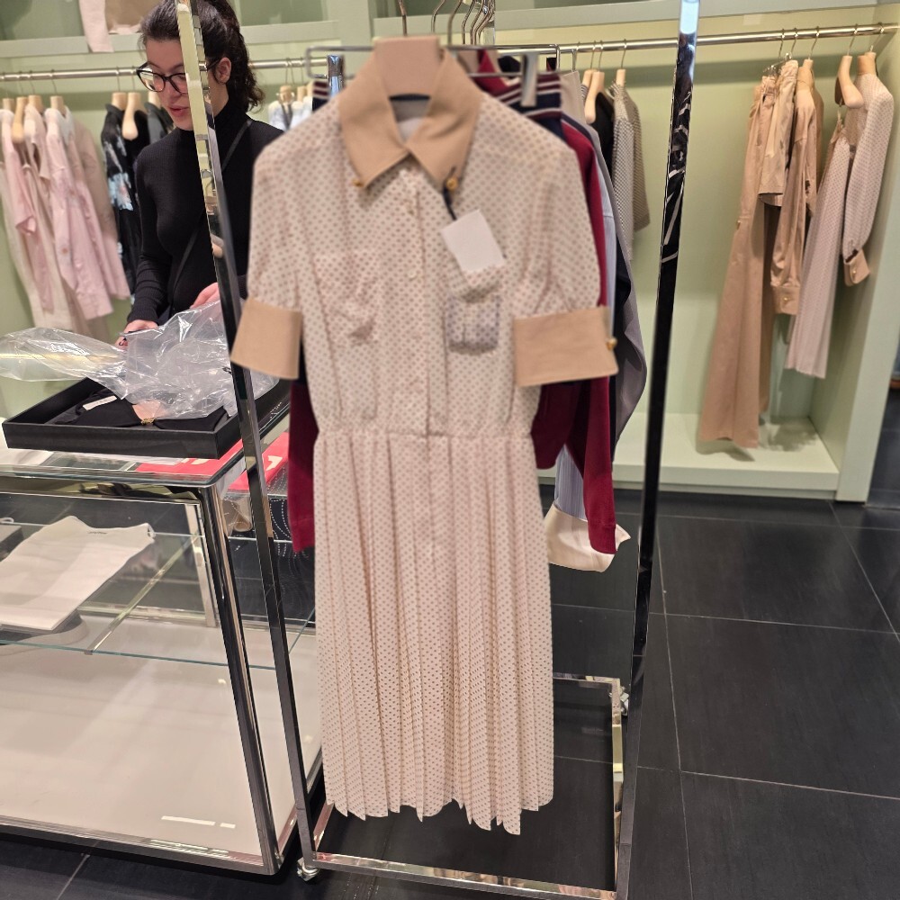 [아울렛] 프라다 폴카 도트 플리츠 미디 원피스 P3L82