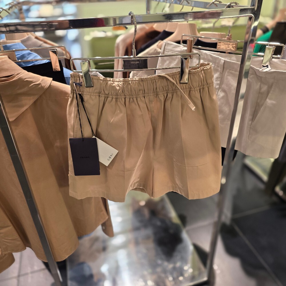[아울렛] 프라다 코튼 여성 반바지 P289HC