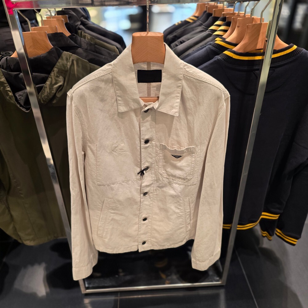 [아울렛] 프라다 삼각로고 코튼 리넨 남성 블루종 자켓 GEB254