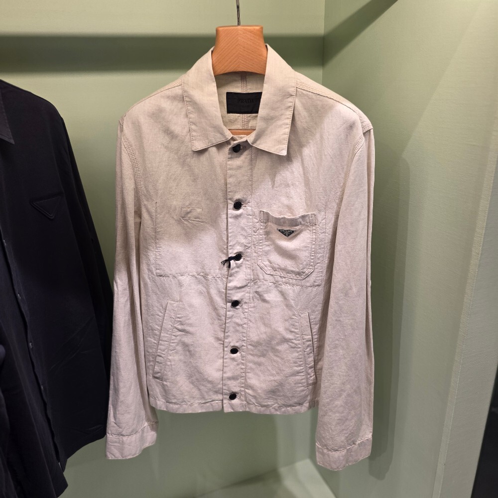 [아울렛] 프라다 삼각로고 코튼 리넨 남성 블루종 자켓 GEB254