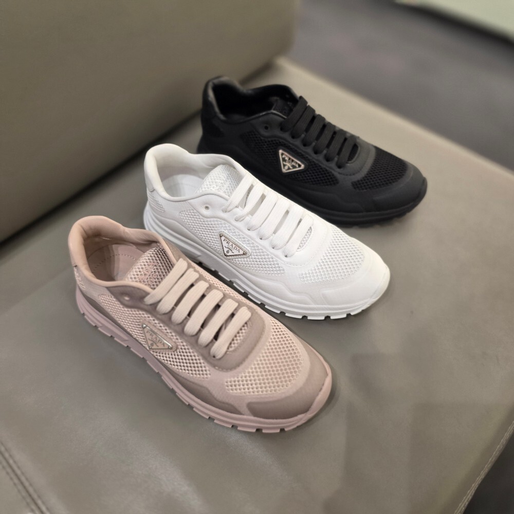 [아울렛] 프라다 프랙스 2.0 여성 스니커즈 1E920N