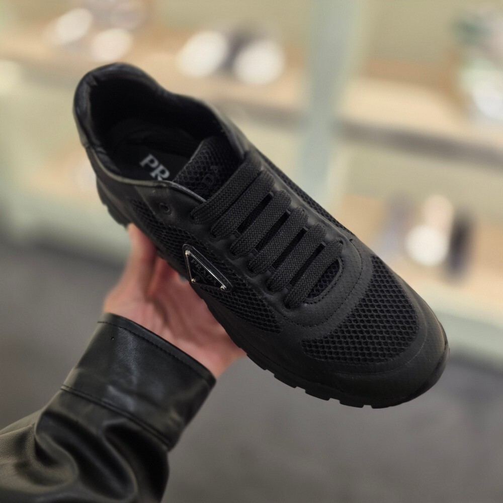 [아울렛] 프라다 프랙스 2.0 여성 스니커즈 1E920N