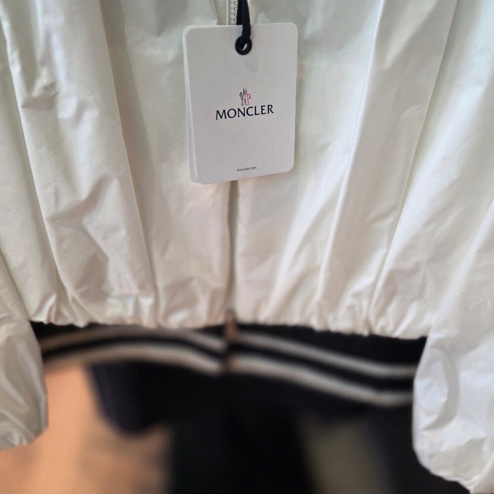 [아울렛] 몽클레르 CHAZERON 여성 바람막이 자켓 K1093 1A00124 597YF 034