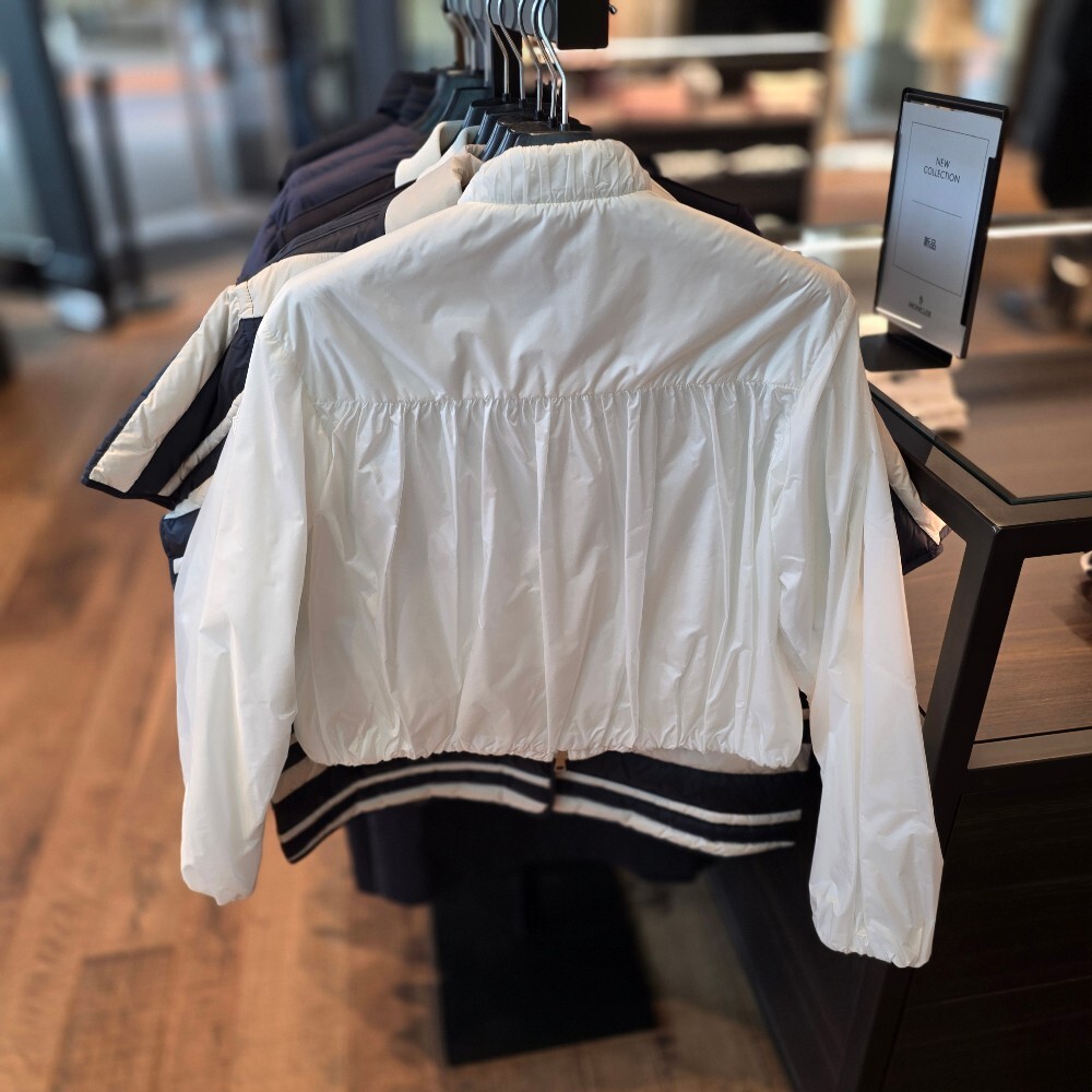 [아울렛] 몽클레르 CHAZERON 여성 바람막이 자켓 K1093 1A00124 597YF 034