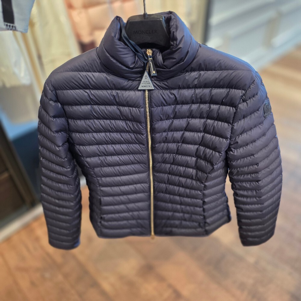 [아울렛] 몽클레르 VARAX 여성 경량 패딩 자켓 K1093 1A00060 596ZR