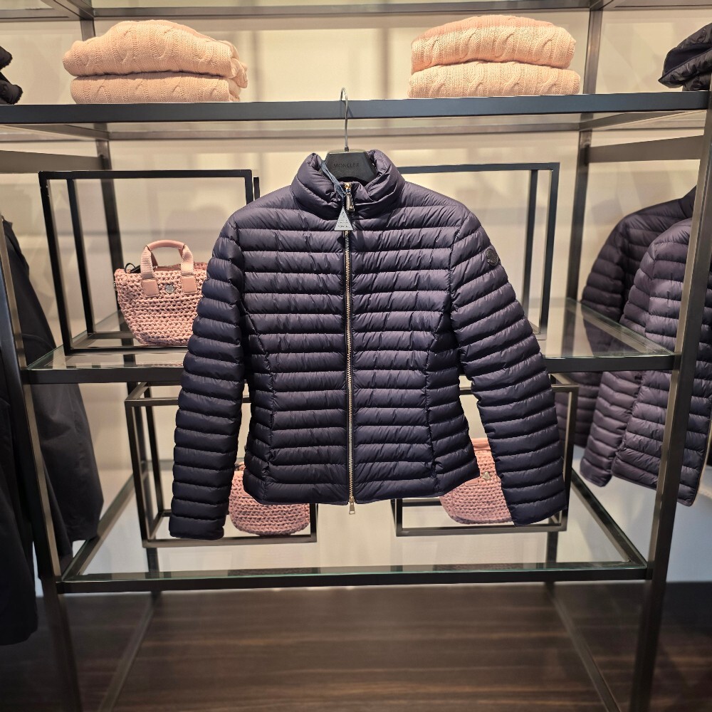 [아울렛] 몽클레르 VARAX 여성 경량 패딩 자켓 K1093 1A00060 596ZR