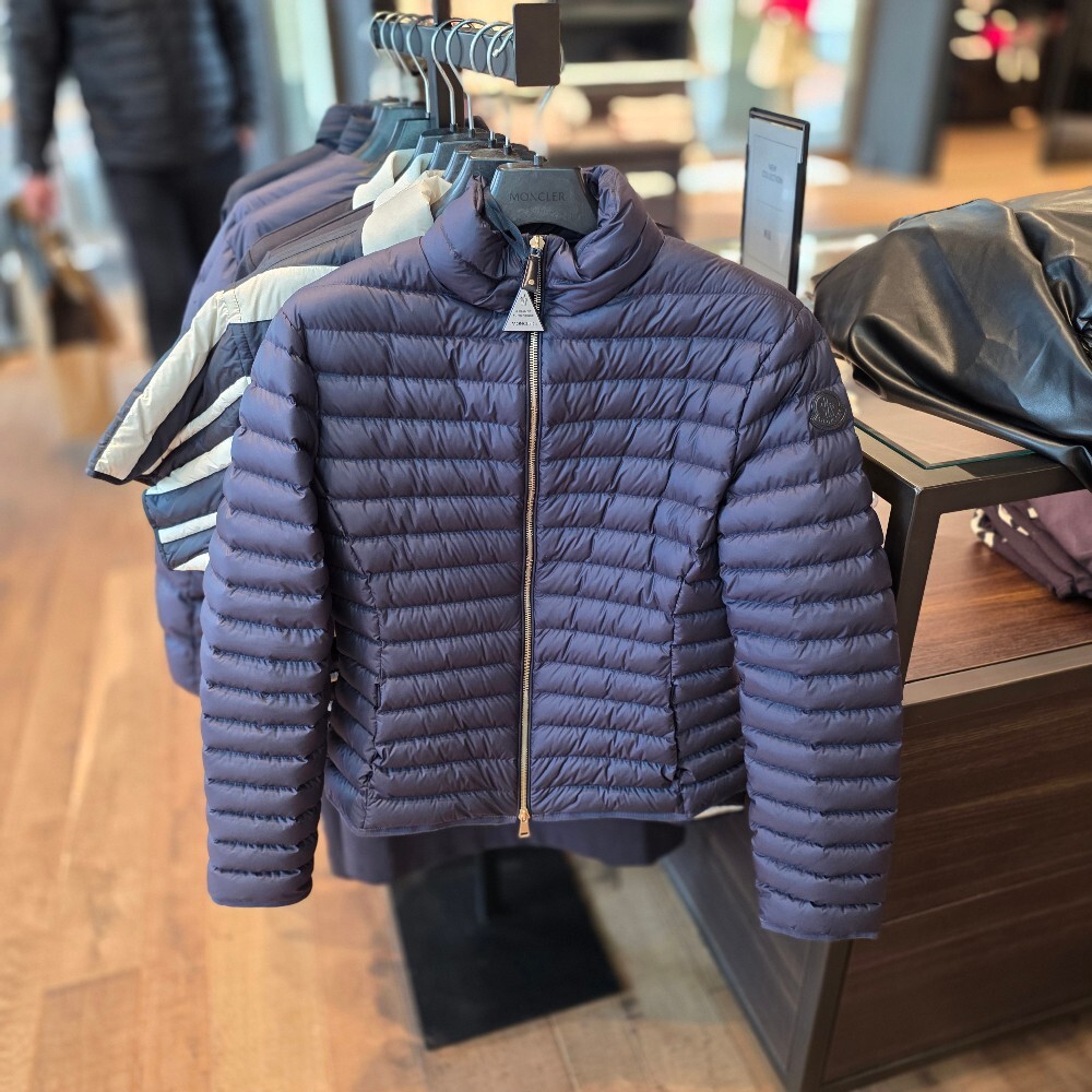 [아울렛] 몽클레르 VARAX 여성 경량 패딩 자켓 K1093 1A00060 596ZR