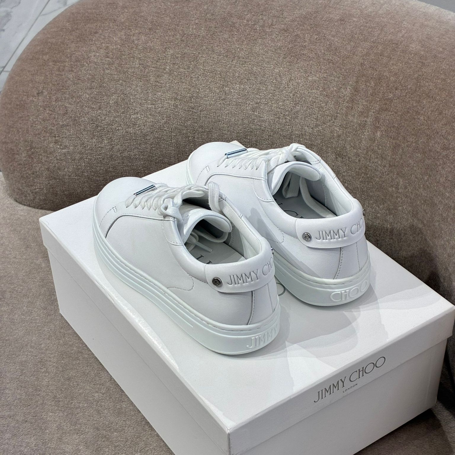 [아울렛] 지미추 ROME 가죽 여성 스니커즈