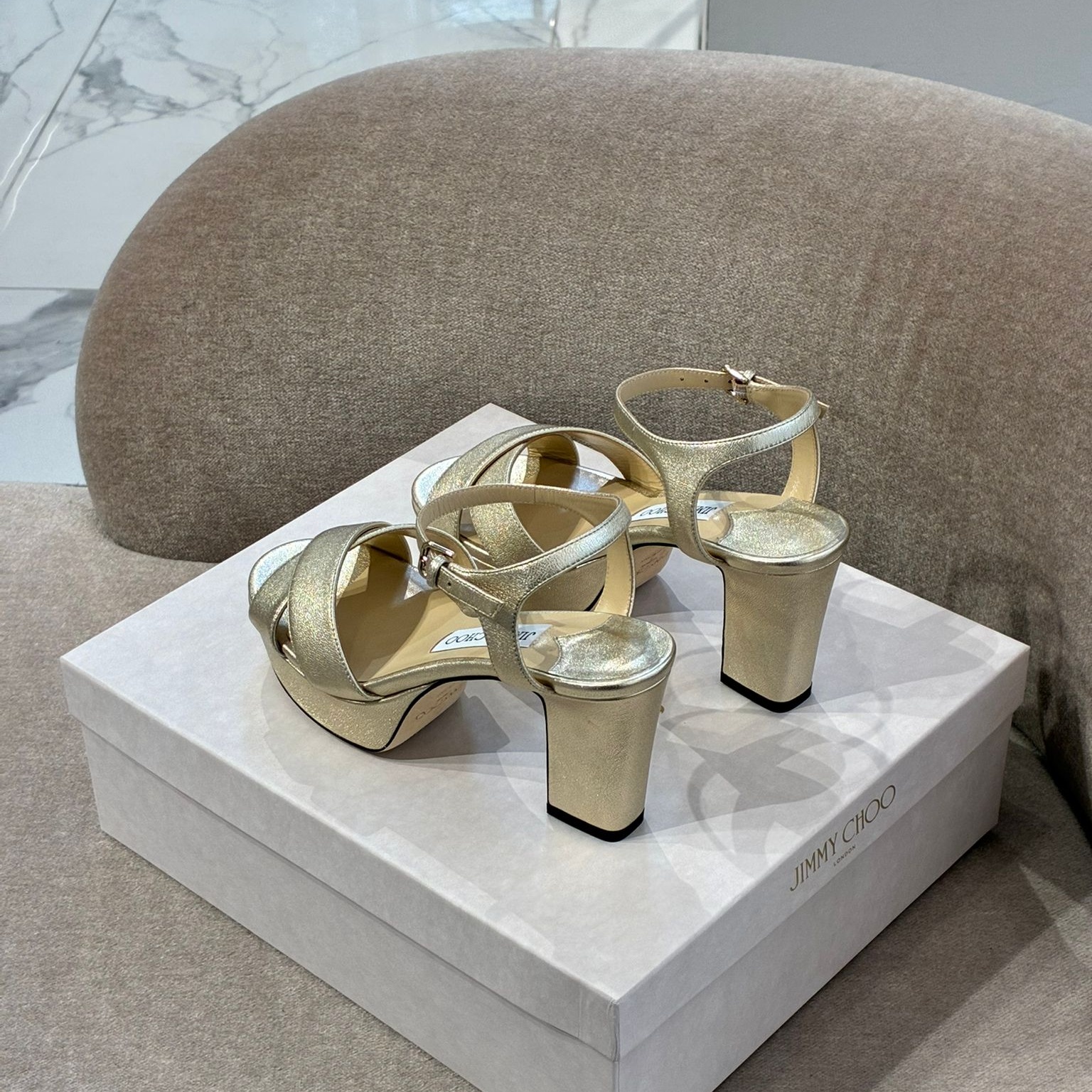 [아울렛] 지미추PARKE여성스트랩샌들