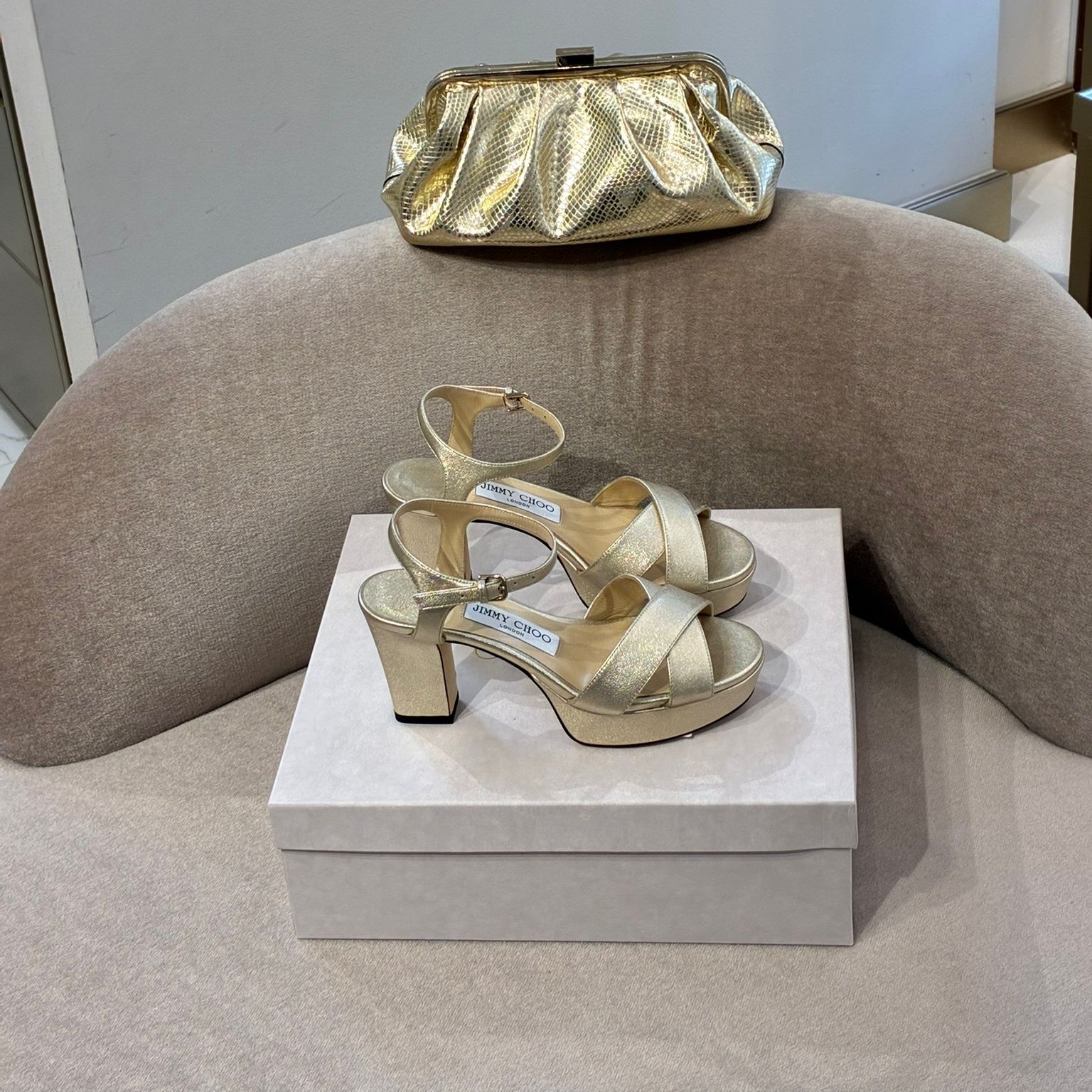 [아울렛] 지미추PARKE여성스트랩샌들