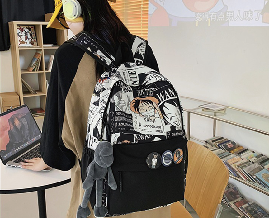ONE_PIECE_Casual_Backpack_04_1.png