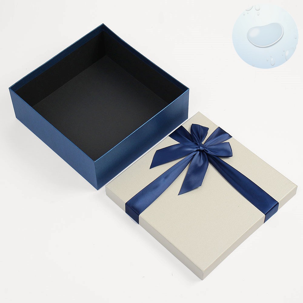 종이 선물 상자 공단 리본 박스 26x26cm 화이트 고급  선물 상자 gift box 사각 기프트백