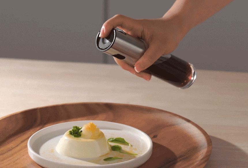 wagensteiger_oil_spray_8.gif