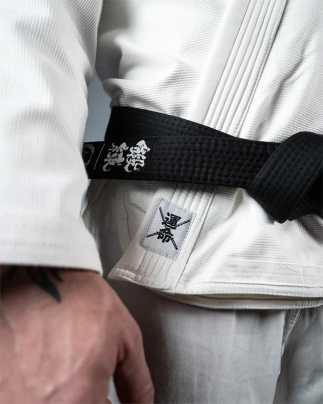 스크램블 페이트 - 화이트