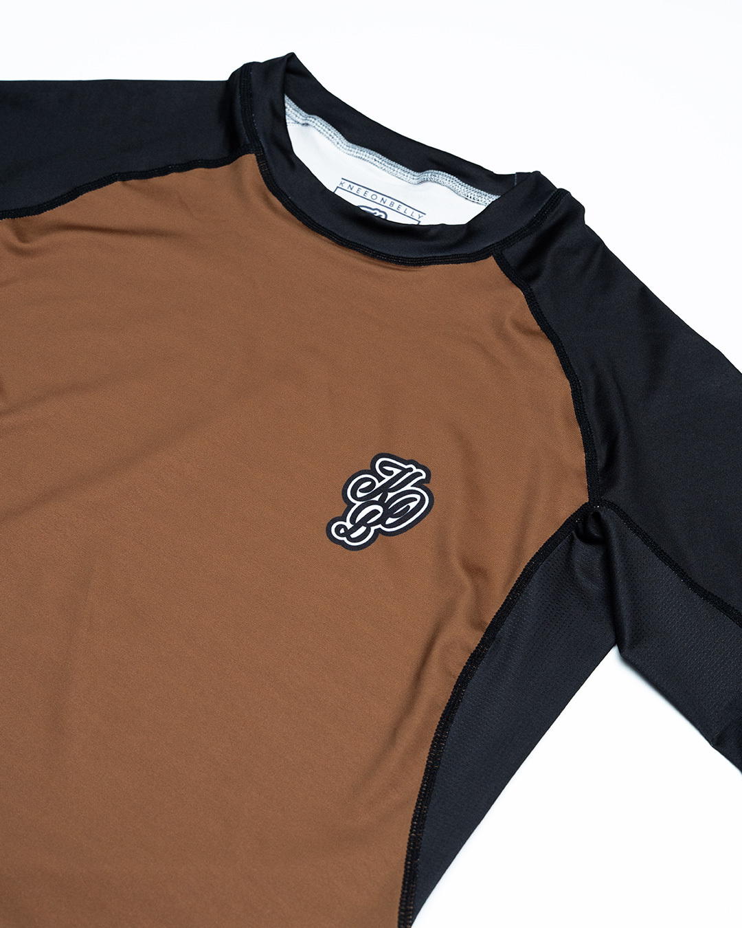 니온밸리 래쉬가드 숏슬리브 - 랭크 / 브라운