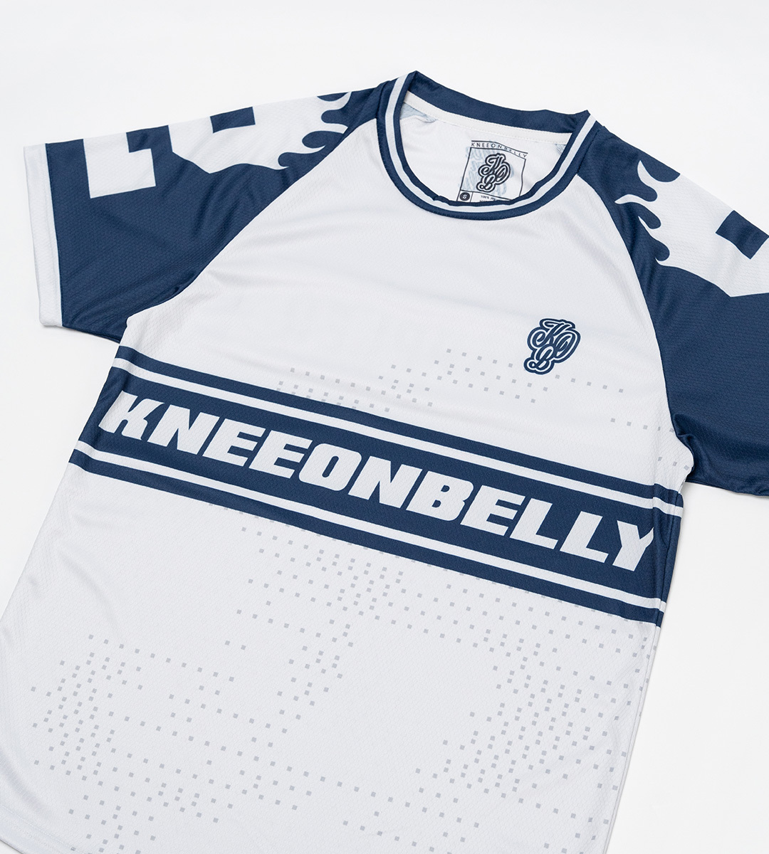 니온밸리 투포인트 트레이닝 탑