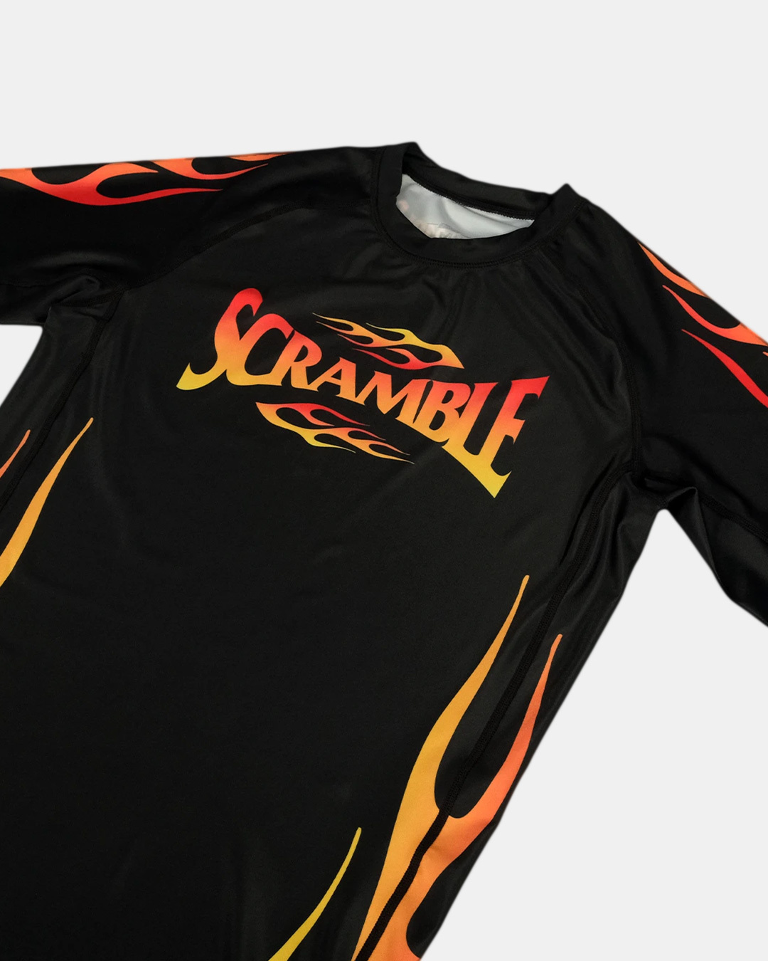 스크램블 1998 파이어 래쉬가드 숏슬리브 - 블랙