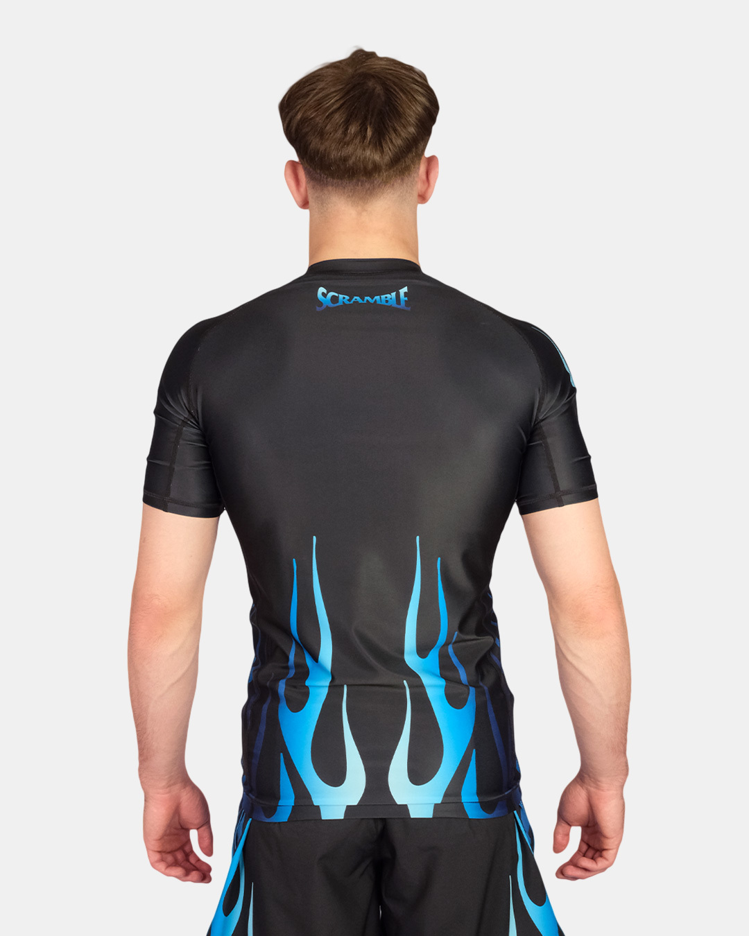 스크램블 1998 아이스 래쉬가드 숏슬리브 - 블랙