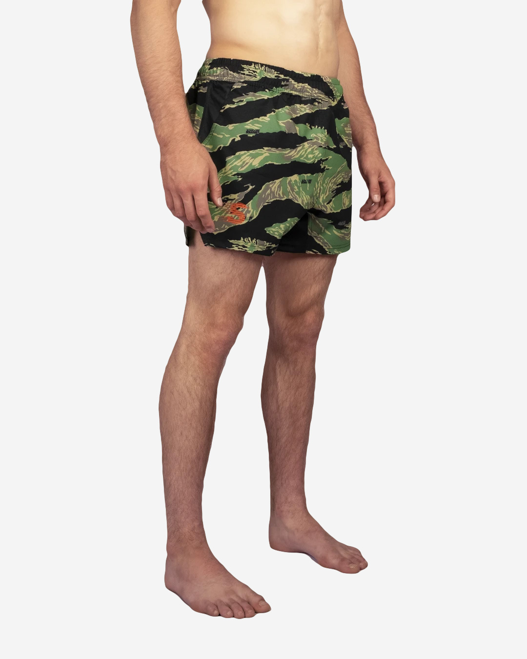 스크램블 하카타 트레이닝 쇼츠 - 타이거 카모