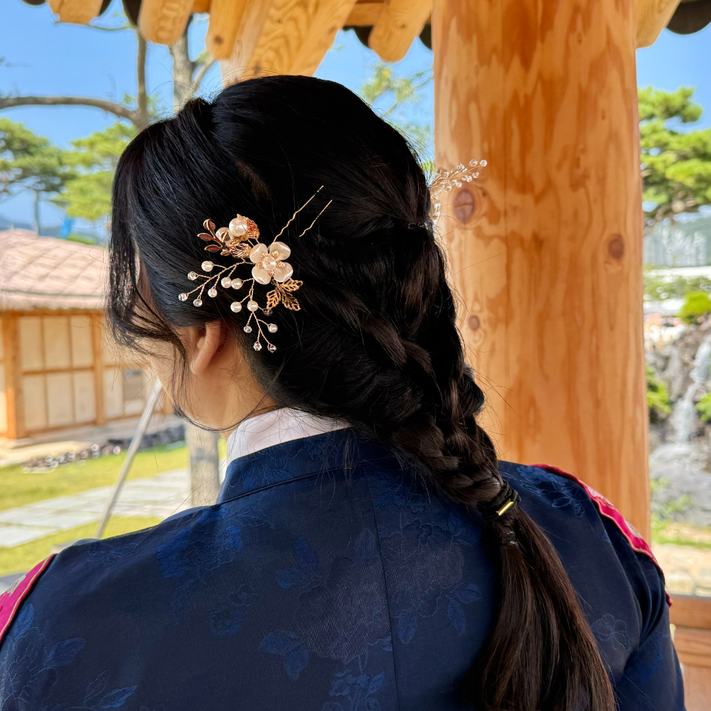 아트오브제 화병세트 꽃병가정용 철제꽃꽂이장식 화이트도자기꽃병 꽃밭도구 화분 그린버블꽃병 식물화분 도자기화병 유리화병 인테리어오브제꽃병 화이트화병 U자비녀 골드 혼주뒤꽃이 꽃병