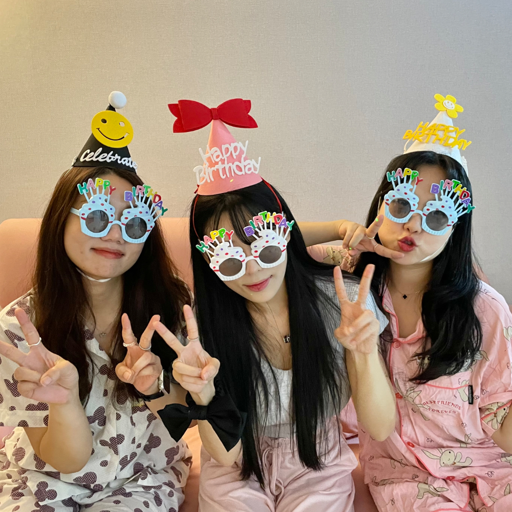 패드모자 레더모자 머리띠모자 여름보넷모자 울모자 겨울토모모자 누빔모자 클래식모자 땀흡수제품 봄여름용모자 겨울모자여성용 헤어액세서리 창모자 크루얼통모자 꼬깔모자 플라워 펠트 모자