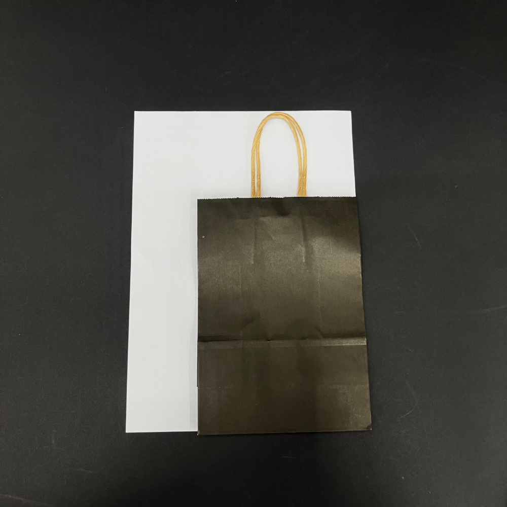 소사이즈컬러백 PVC쇼핑백 가벼운쇼핑용품 동물인쇄종이쇼핑백 쇼핑백소 블루백 신기한컬러종이백 크리스마스쇼핑백 도트쇼핑백 선물가방 동물패턴쇼핑백 블랙 컬러 소 종이 쇼핑백
