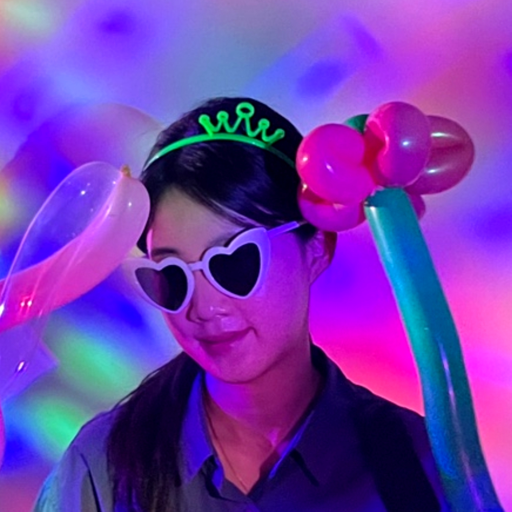 펜던트부자재 캐릭터꼬리장식 고정밴드 스티커 댄스파티공예 패션액세서리세트 액세서리선물 실버펜던트 투명안경 액세서리상품 액세서리만들기 골드키링 파티 야광 왕관 머리띠 이벤트 액세서리
