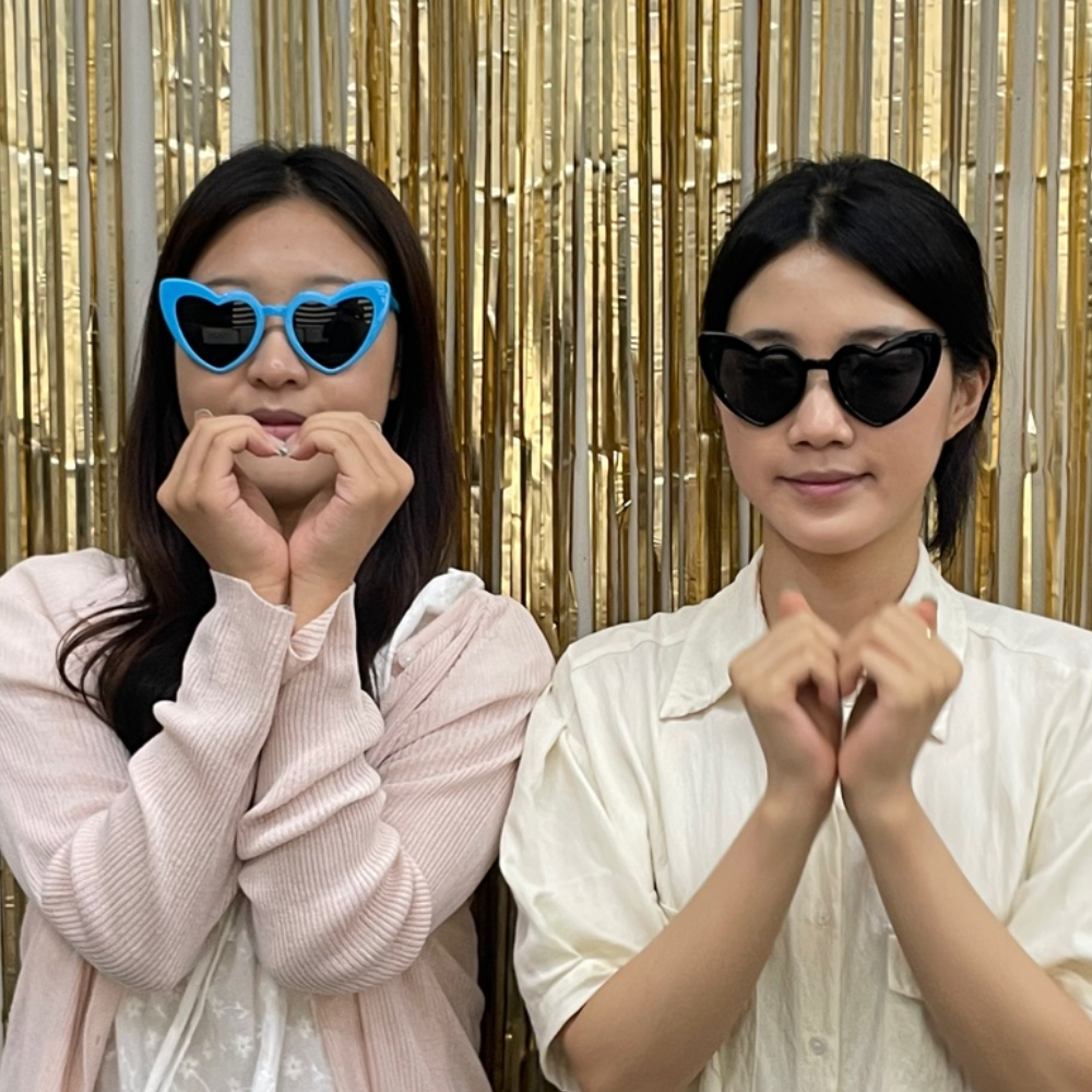 비치파티선글라스 실버선글라스스타일리시 하트안경 브라운선글라스 선선방어용품 컬러선글라스 자석선글라스 풀커버그레이선글라스 스트리트패션 뿔테 하트 안경 블랙 인싸 선글라스