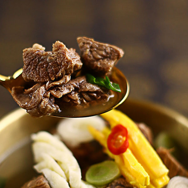 백육공 1++ 한우 뼈없는 갈비탕 680g (냉동포장)