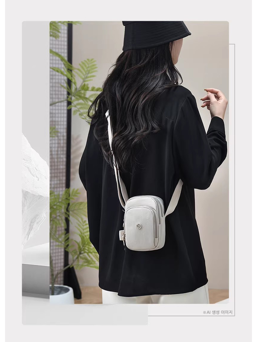 20260305_lily_mini_phone_crossbody_bag_17.jpg