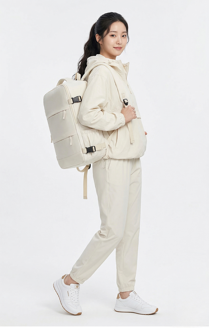 260404_metro_grid_backpack_14.jpg