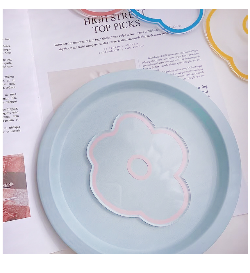 260313_alice_flower_acrylic_coaster_17.jpg