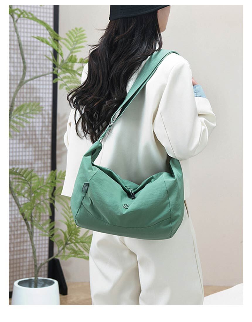 260731_nylon_hobo_shoulder_bag_17.jpg