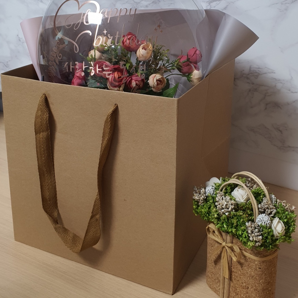 화이트톤백 심플블랙쇼핑백 가방 포장용종이백 큰하트선물 색종이백 화이트톤쇼핑백소 은색반짝이가방 종이미니쇼핑백 사자쇼핑백 도매쇼핑백 정사각쇼핑백 크라프트 무지 대 종이가방 쇼핑백