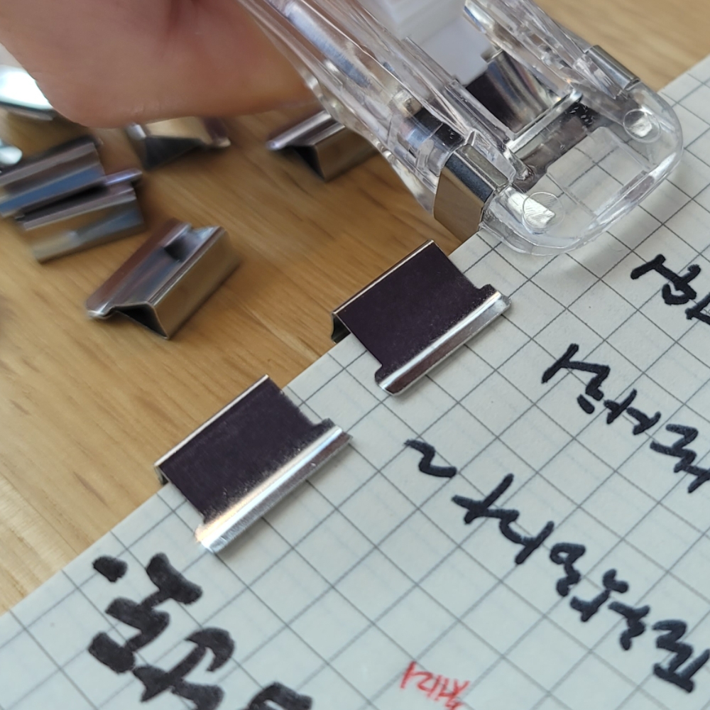 선정리도구블랙대 벤더가스화초 사무자료정리 전선정리도구 코골이자석 선정리소품 이불고정용품 종이철장 로즈골드액세서리 문서보관 선수집용품 정리용품 철클립 페이퍼클립 나이스러 클립